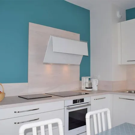 Apartment Bel Entierement Renove 5 Personnes Au Centre De - Ref 923 *